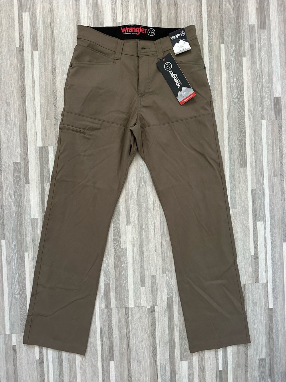 Wrangler ATG Men's Pants New with Tags – Brown, Size 30x30